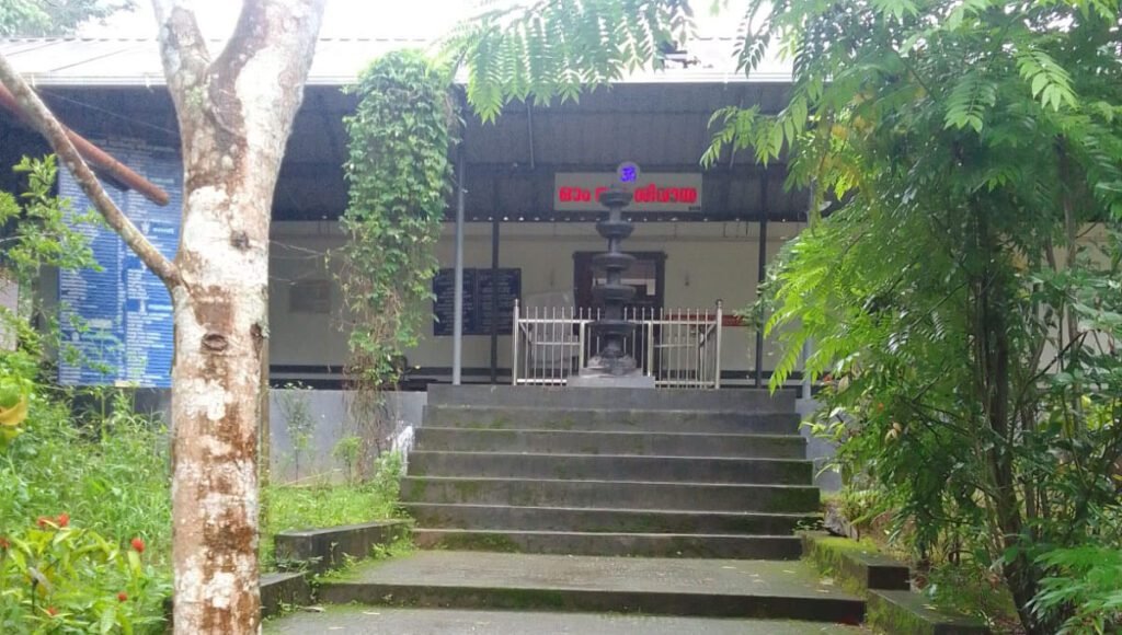 thrikkali-swayambhu-shiva-temple-thonichal